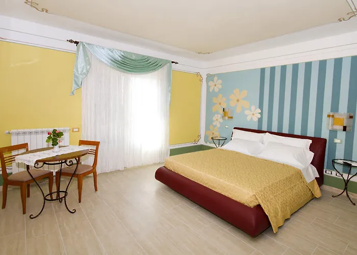 Hotell La Chandelle Massarosa