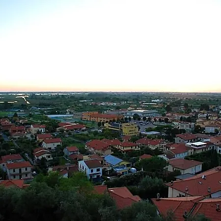 La Chandelle Hotel Massarosa