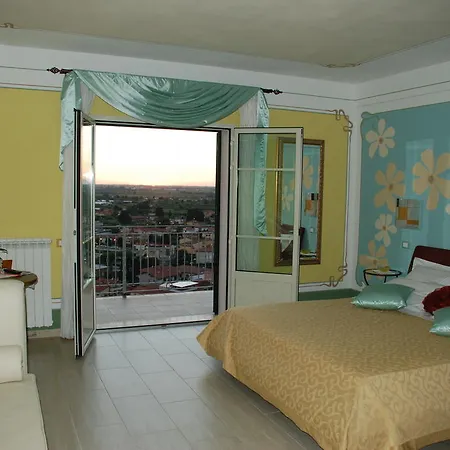 Ξενοδοχείο La Chandelle 3*