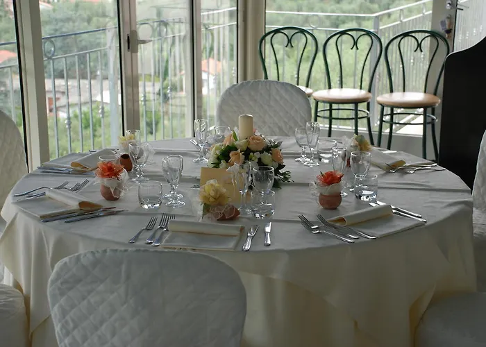 Hotel La Chandelle 3*