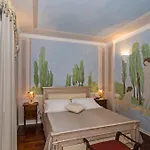 La Chandelle Отель 3*